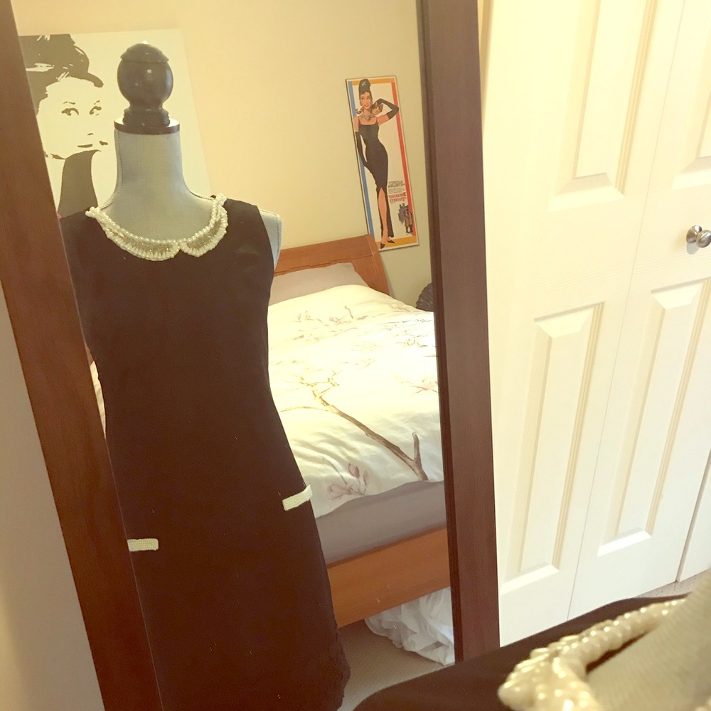 Little Black dress - Picture 1 of 8